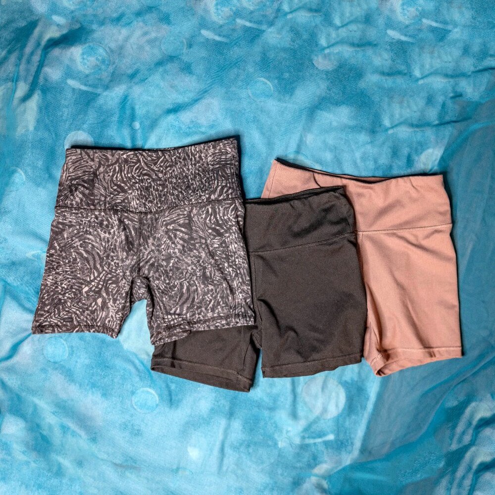 CLEARANCE Lot of 3 Women’s Workout Biker Shorts – Size Small – Jockey & RBX